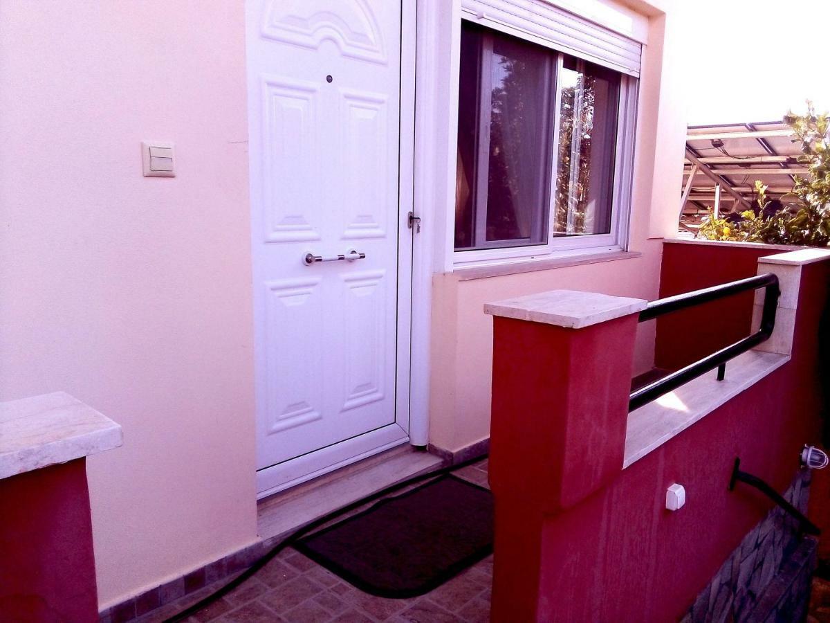S.D Apartment Lávrion Екстериор снимка